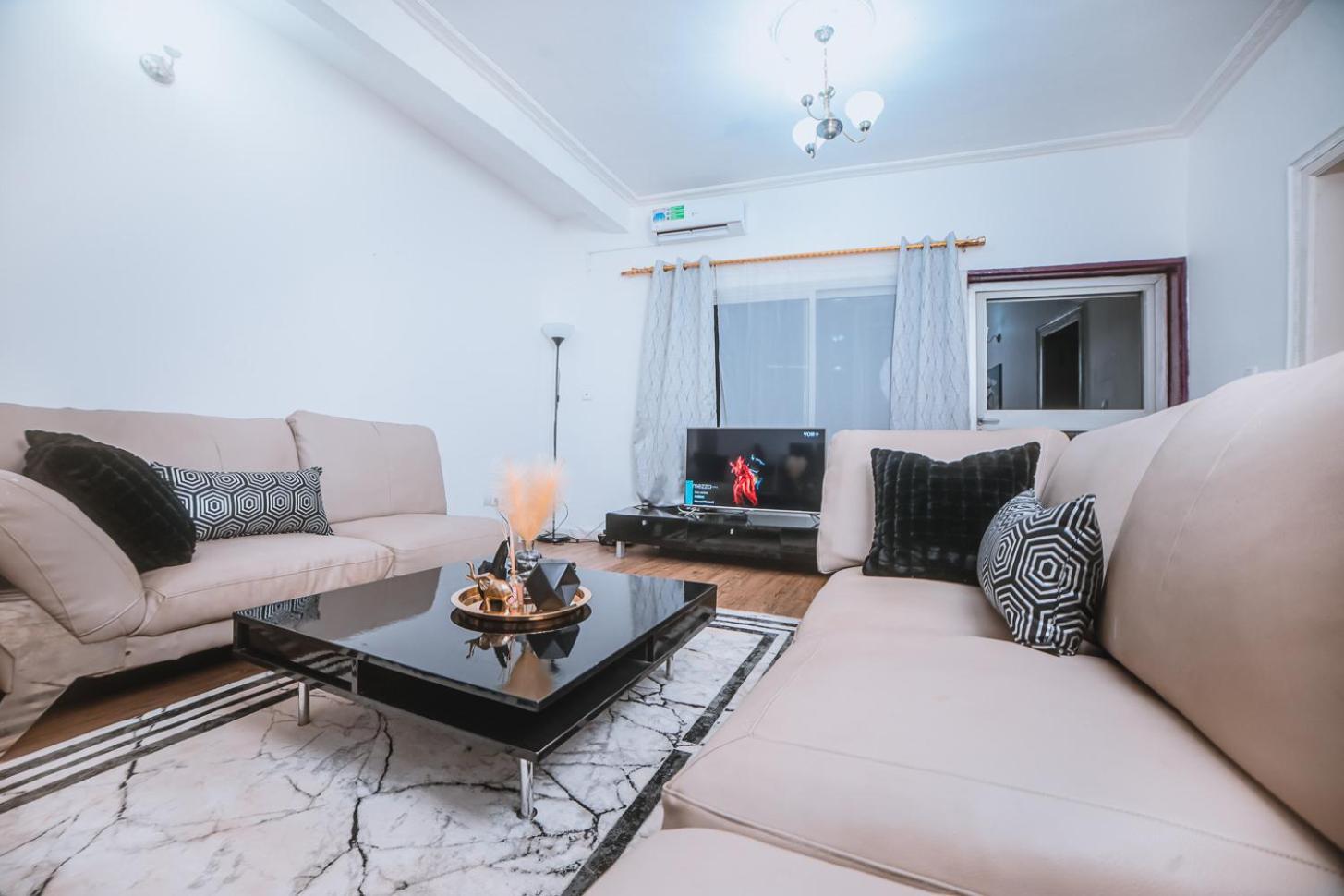 Les Résidences de la Providence - Appart Hotel Yaoundé Esterno foto