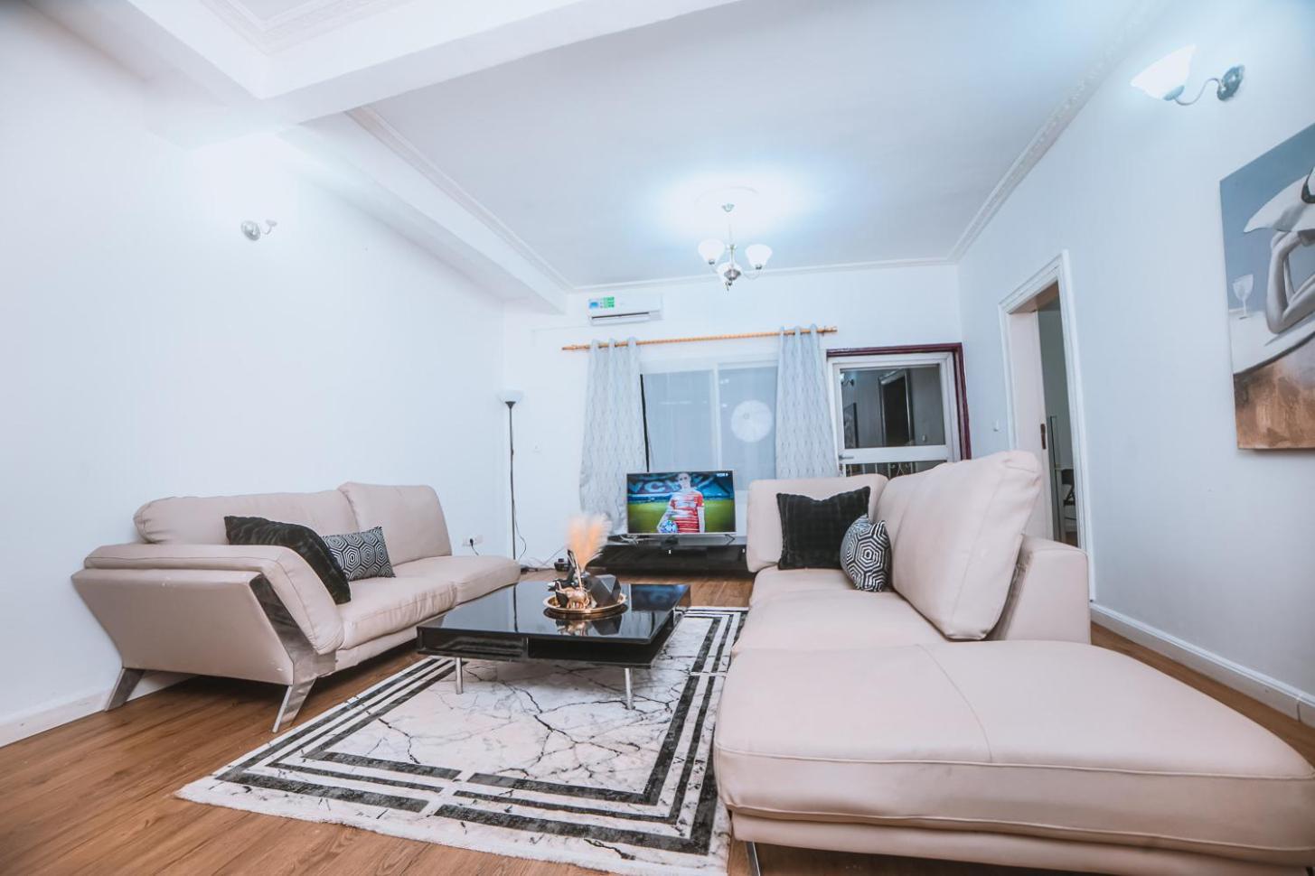 Les Résidences de la Providence - Appart Hotel Yaoundé Esterno foto