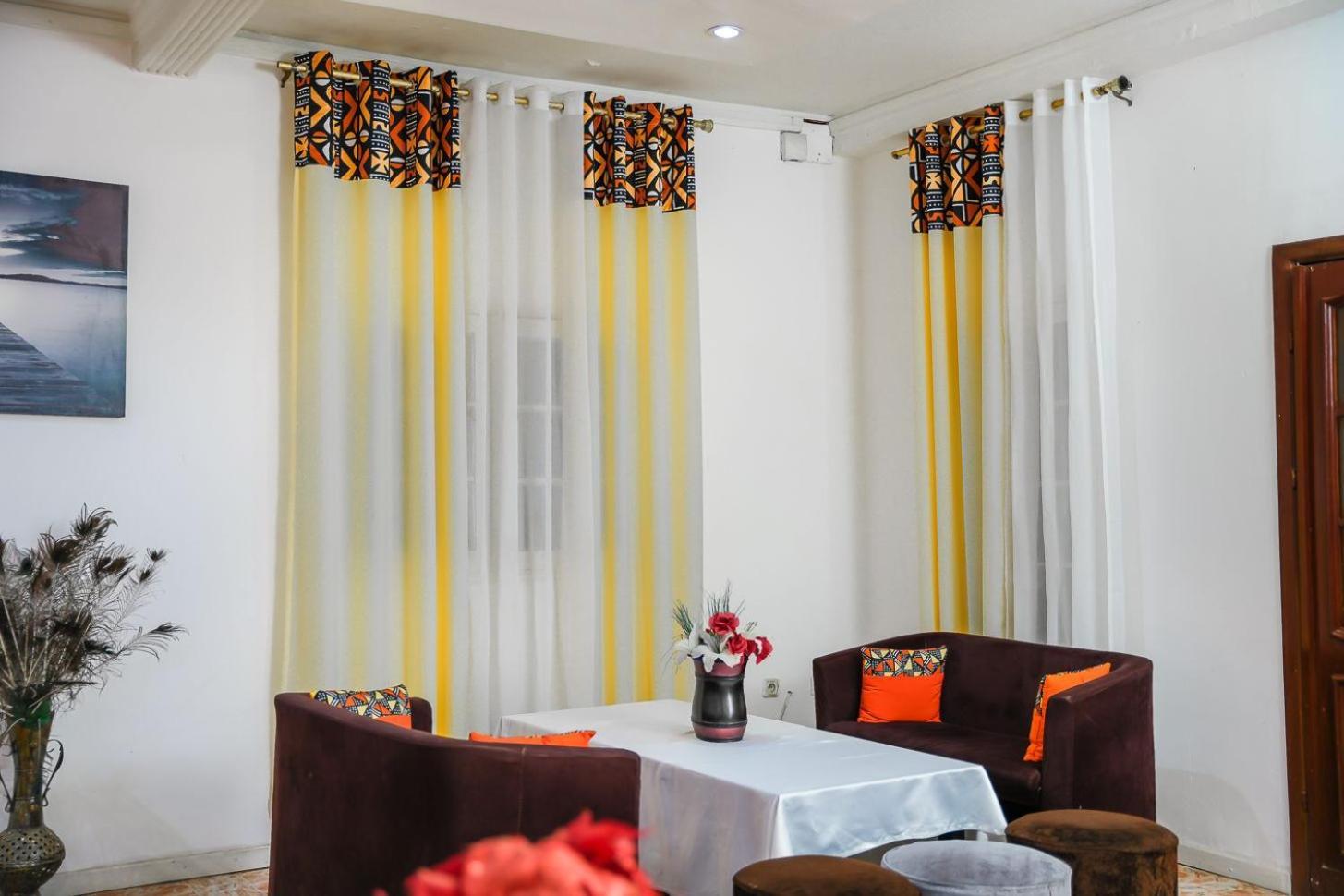Les Résidences de la Providence - Appart Hotel Yaoundé Esterno foto