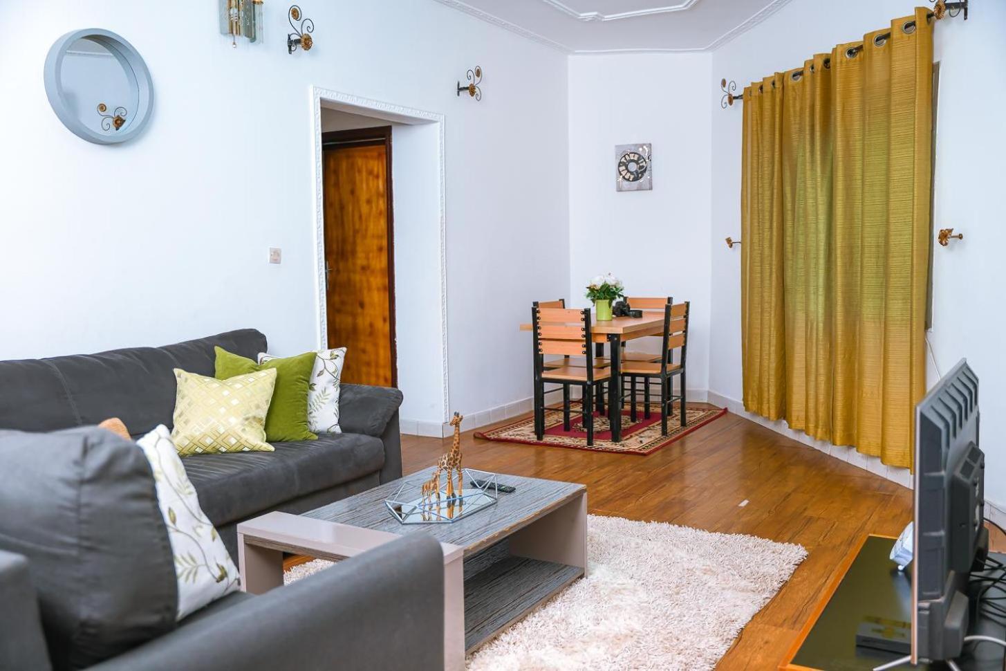 Les Résidences de la Providence - Appart Hotel Yaoundé Esterno foto